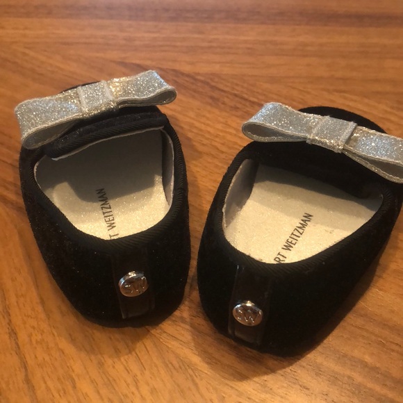 Stuart Weitzman Crib Shoe - Picture 2 of 5